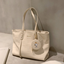 South wind Snoopy joint item white portable tote bag womens summer 2021 new fashion shoulder bag large capacity