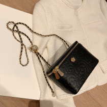 South wind flower midsummer three-dimensional relief camellia box bag female 2021 new shoulder messenger small square bag