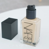 Nars/娜斯 Тональный крем, база под макияж, питательный консилер для ухода за кожей, 30 мл, улучшает цвет лица