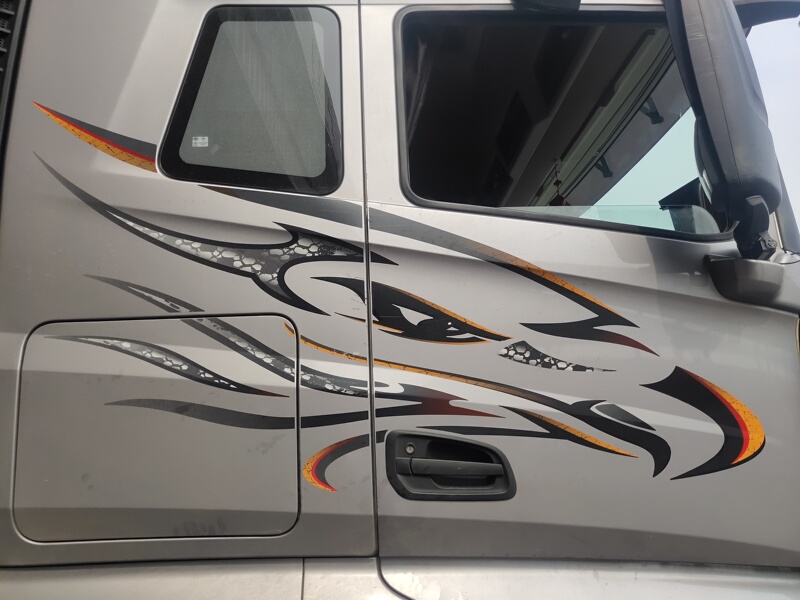 Jiefang J7 Body Stickers, J7 Door Stripes, Front Lettering Decals, Eagle Head Logo, Side Body Stickers, Side Roof Stickers Jiefang J7 Body Stickers, J7 Door Stripes, Front Lettering Decals, Eagle Head Logo, Side Body Stickers, Side Roof Stickers
