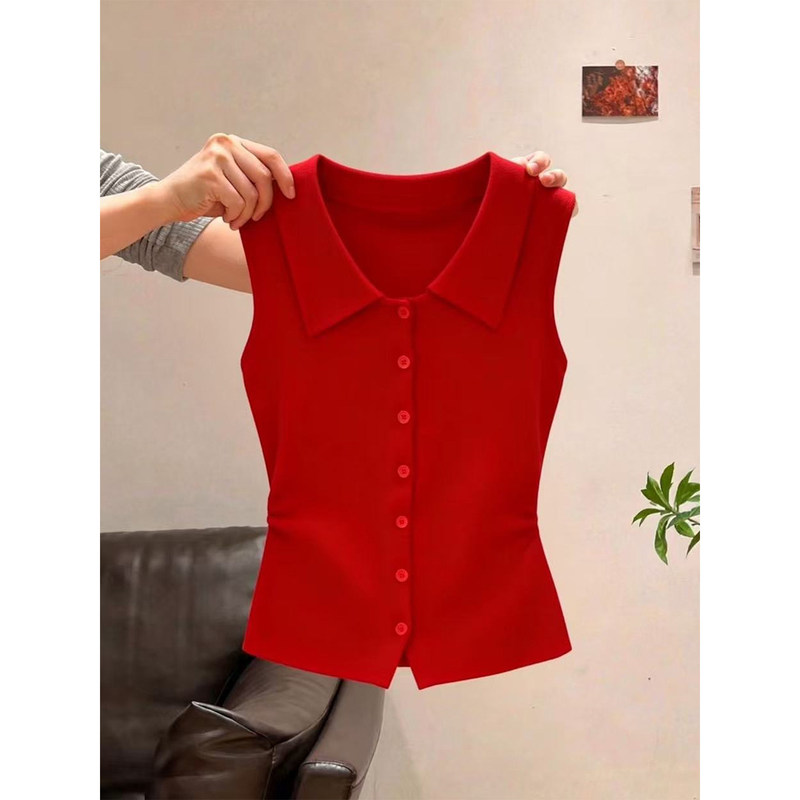 Hong Kong Style Retro Red Polo Collar Sleeveless Knitted Vest for Women 2026 Summer New High-End Chic Unique Top