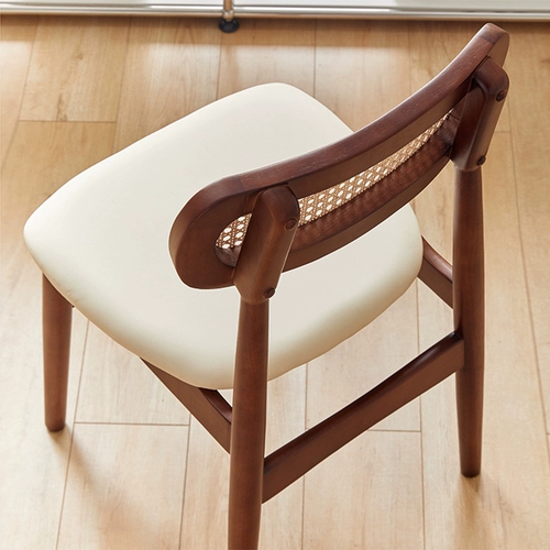 Обеденный стул, скандинавский стул из цельного дерева для небольшой квартиры, бытовой стул из ротанга, средневековый простой стул из ротанга, обеденный стул для столовой, стул со спинкой