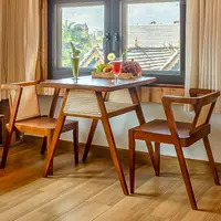 Два отдельных стула, цвет вишневого дерева, дизайн из массива дуба*ротанга