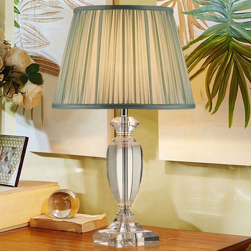 Modern minimalist Sweet Remote Control Light Extravagant Crystal Table Lamp Bedroom headlights Living room Home Personality Creative Wedding Room-Taobao