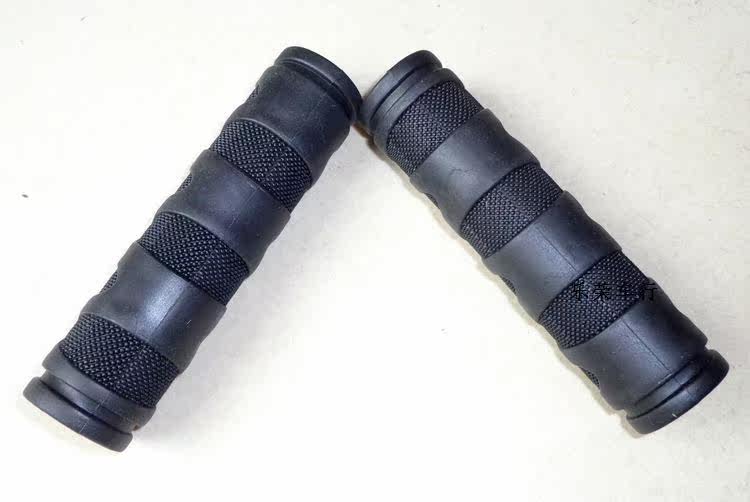 Poignées de vélo - Ref 2343822 Image 3