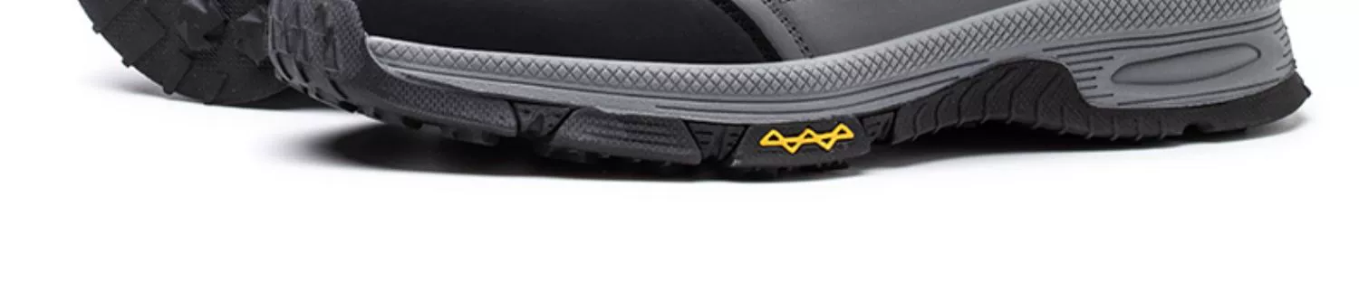 Labor protection shoes for men, comfortable, anti-smash and anti-puncture steel toe caps, insulated welder construction site work shoes, summer breathable mesh shoes