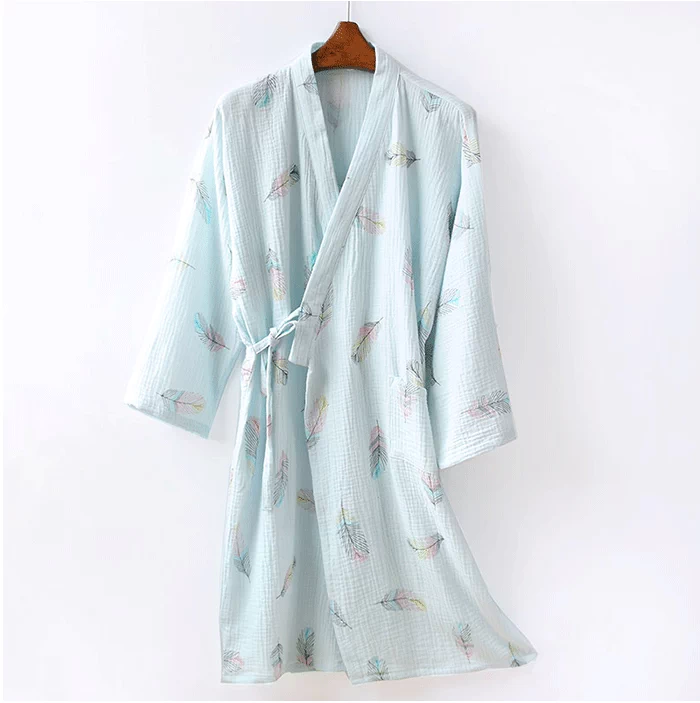 Mùa xuân và mùa thu Nhật Bản cotton kimono pyjama phụ nữ áo choàng tắm ba phần tư tay áo choàng tắm phụ nữ trung niên dịch vụ tại nhà gạc đồ ngủ phụ nữ - Night Robe