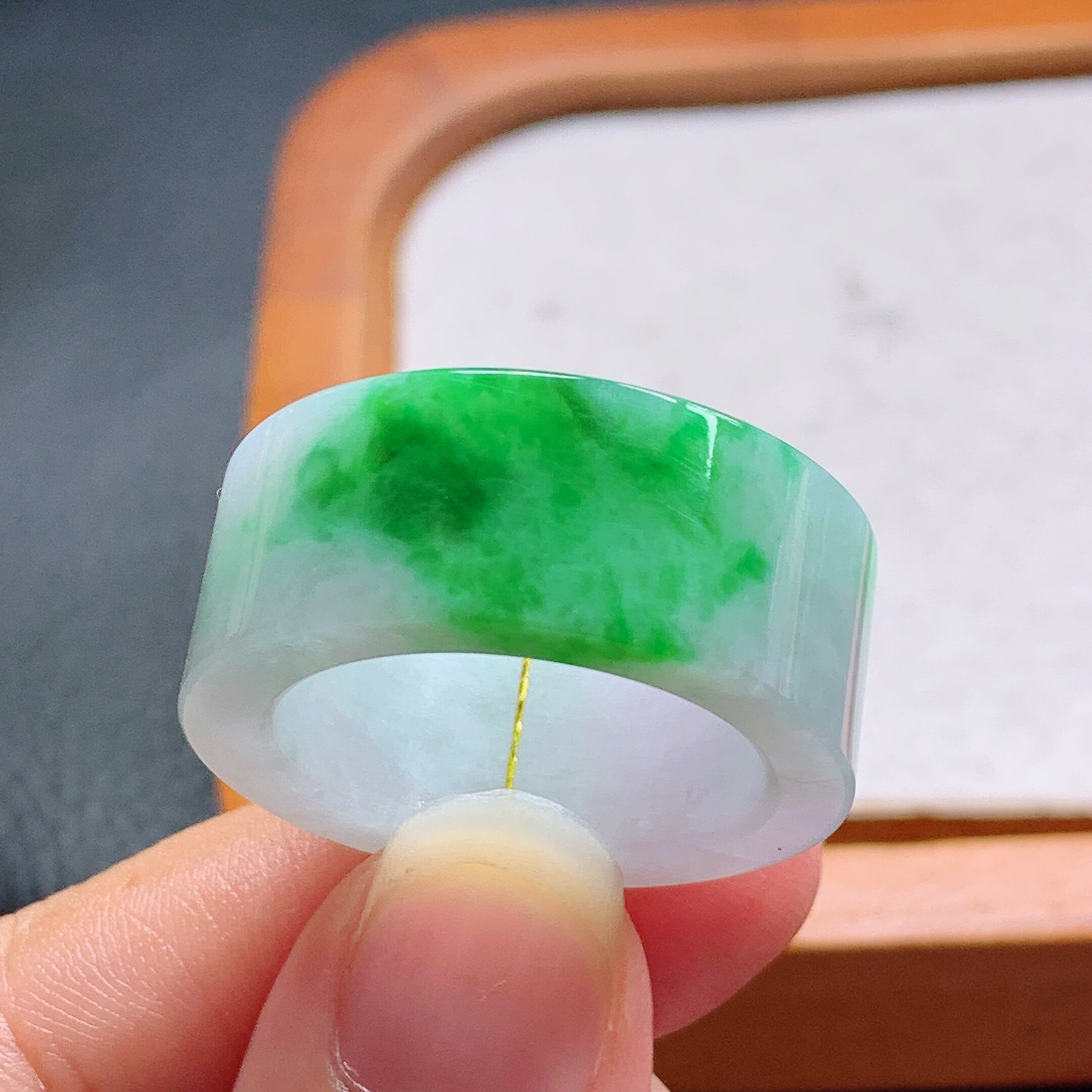 No. 27 Myanmar natural A-grade jadeite T1259 inner diameter 21.6-11.6-4.2mm spicy green ring finger