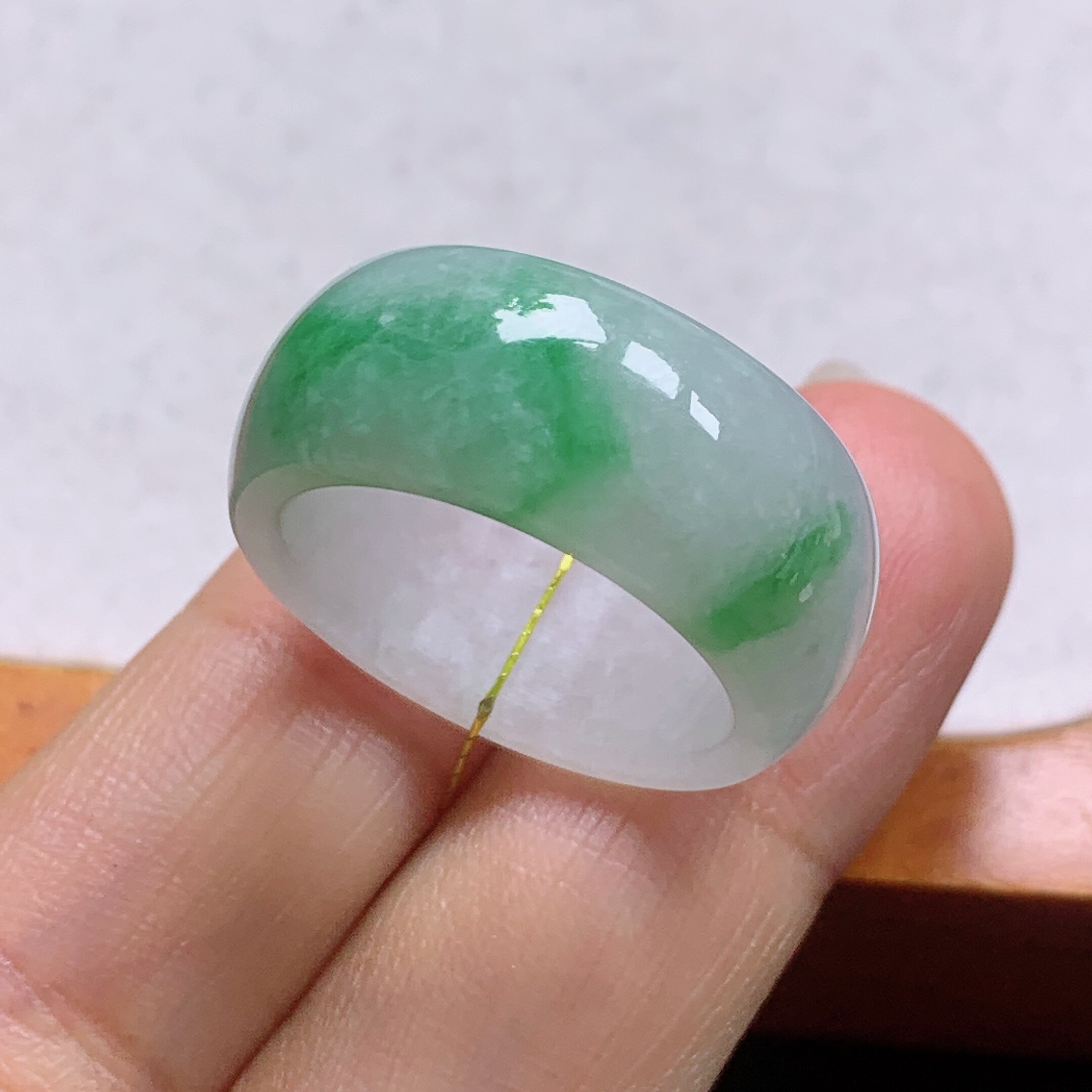 No. 16-17 Myanmar natural A-grade jade T1157 inner diameter 18.3-9.8-3.6mm green tire ring