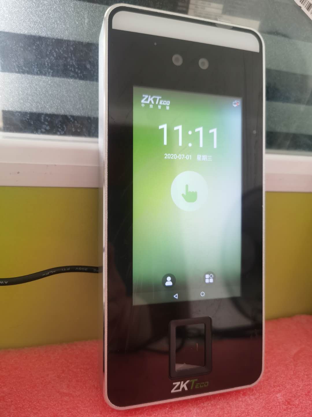 Central control BioFace600 dynamic face fingerprint time attendance access control all-in-one machine Android system network function download