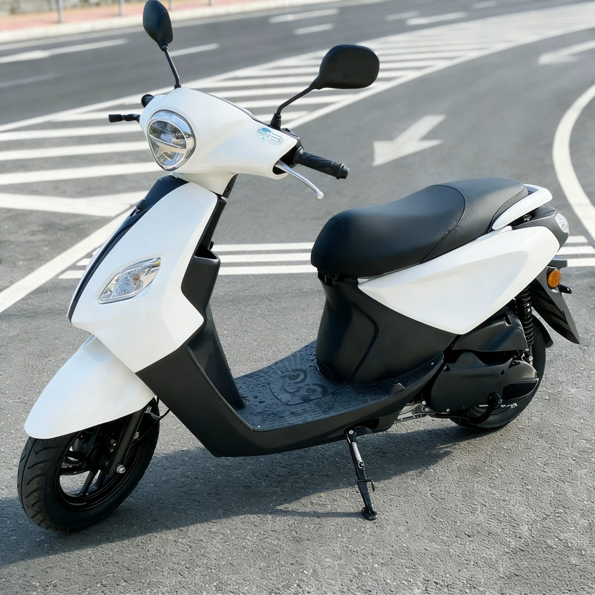 Новый скутер на топливе Qiaoge i125cc мотоцикл подержанный мужской и женский четырехтактный мобильный скутер