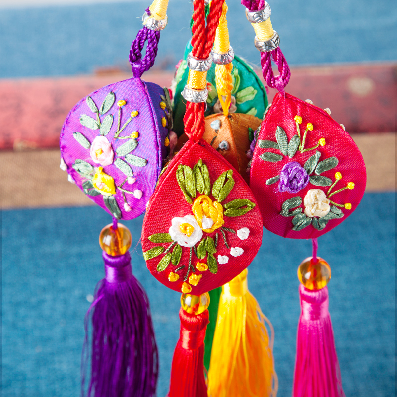 Dragon Boat Festival Korean high-end ribbon embroidery open smile sachet car sachet hanging decoration DIY car hanging sachet small pendant