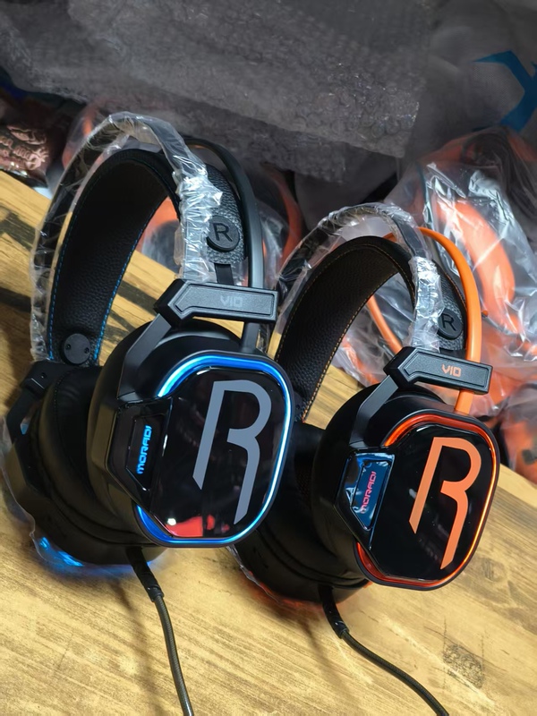 Brand New Moradi V10 Headphones, Same Model as Used in Internet Cafes, 7.1 Channel USB Headset for Gaming, Sound Positioning for Pubg