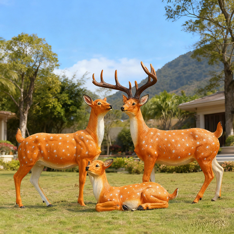 Simulated Sika Deer Sculpture, Deer Figurine, Resin Fiberglass Animal, Garden Courtyard Landscape Decoration, Kindergarten Simulated Sika Deer Sculpture, Deer Figurine, Resin Fiberglass Animal, Garden Courtyard Landscape Decoration, Kindergarten