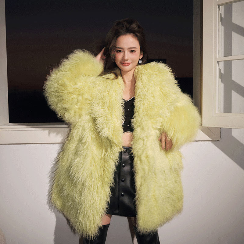 2023 Winter New Products Beach Wool Environmental Protection Leather Grass Jacket Woman 100 Hitch Fluffy Soft Loose Ginger Shine Original Design-Taobao
