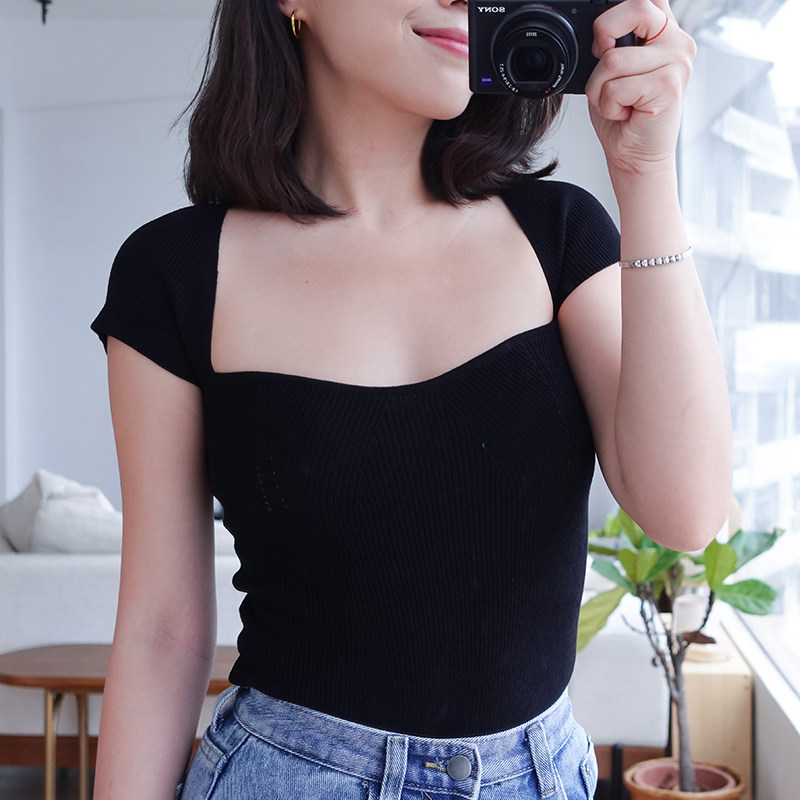 thecherrypie 21 summer new niche design M-neck tight-fitting thin stretch knitted sweater women's top