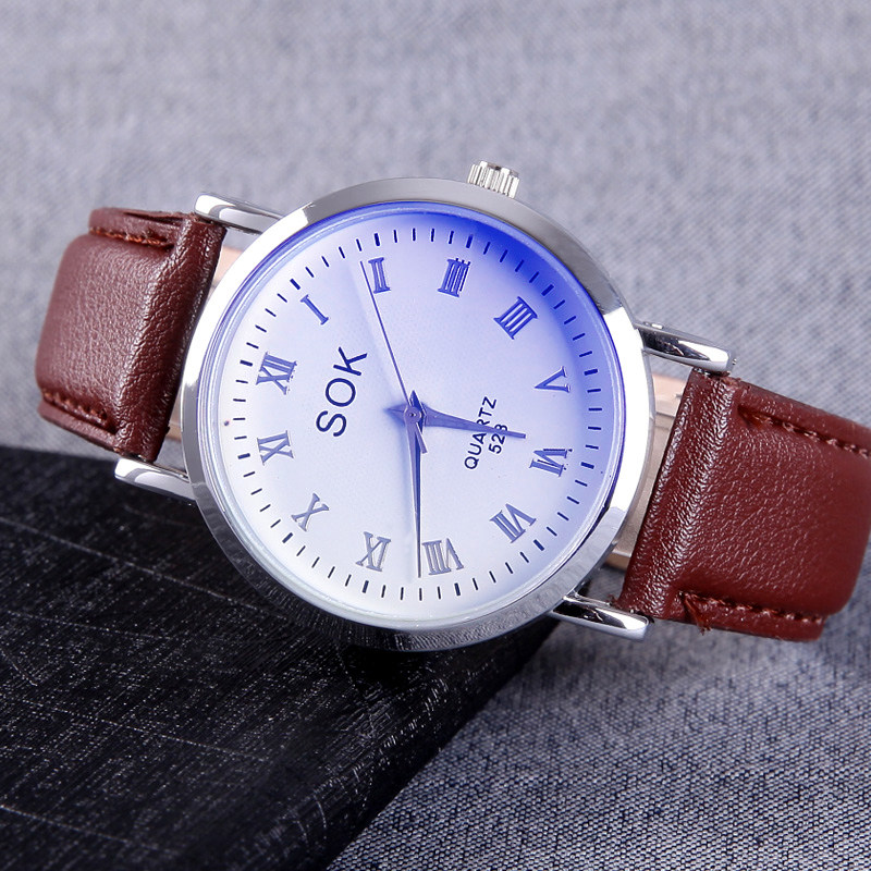 Korean version of minimalist Watches Women's Nocturnal Schoolgirl Couple Hands On Watches Fashion Trends 2018 New Quartz Watches