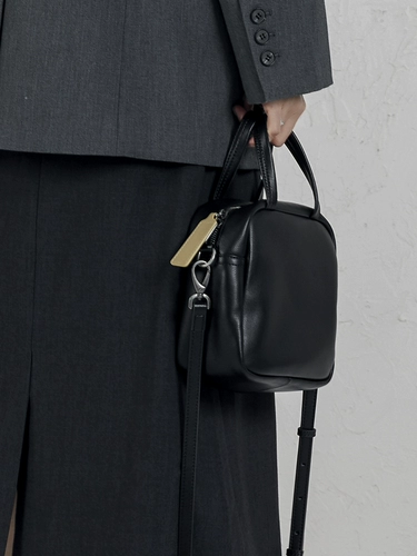 DIRTY SIX • Оригинальный коричневый сахарный кубик кубиков кубиков.