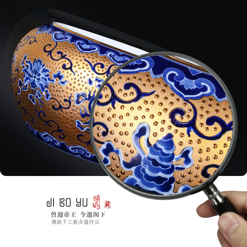 Jingdezhen ceramic antique hand - made gold furnishing articles sweet water to wash the writing brush washer from four sitting room and a study of blue and white porcelain decoration