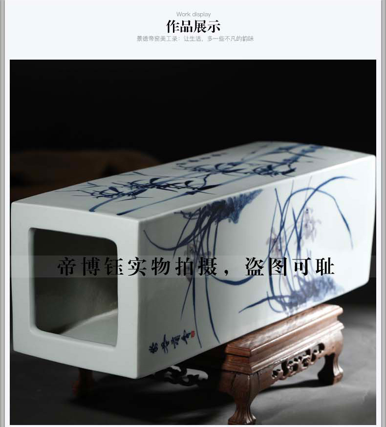 Jingdezhen blue and white by patterns of hand - made ceramics of large vases, flower arranging and calligraphy scrolls cylinder furnishing articles