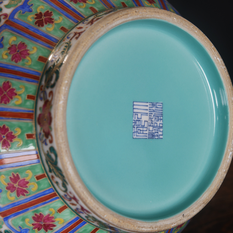 Jingdezhen ceramics high - end antique gold kirin qianlong vase household adornment design process sitting room furnishing articles
