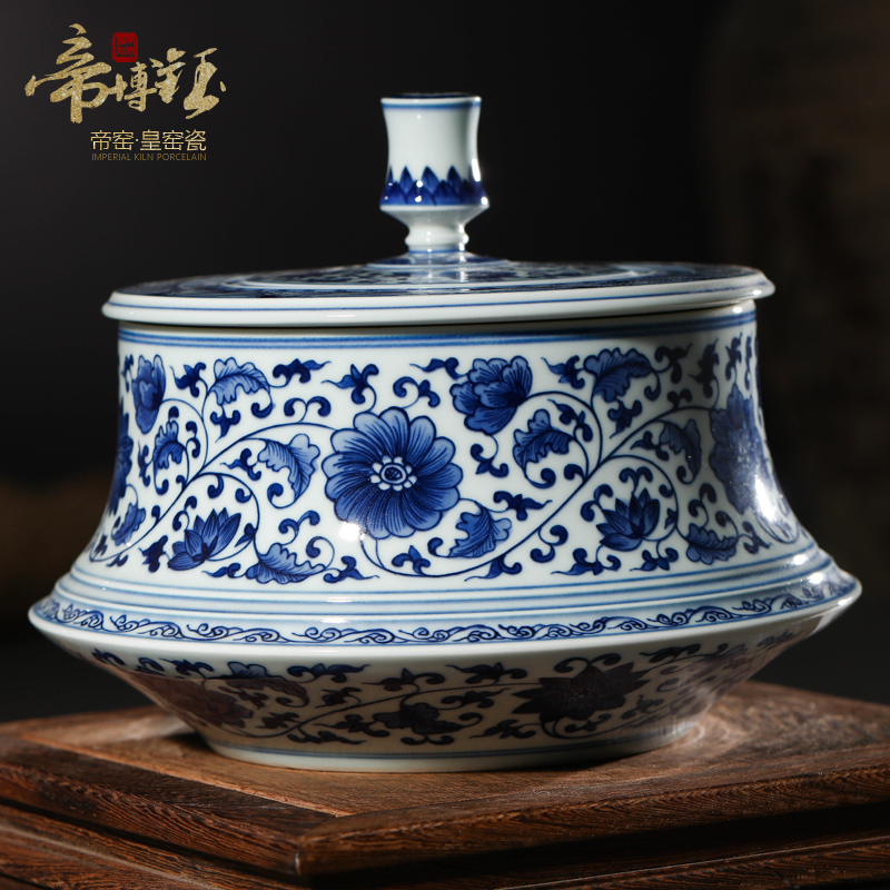 Imitation of the qing emperor kangxi with hand - made sitting room put lotus flower tea canister to jingdezhen ceramics home decoration furnishing articles