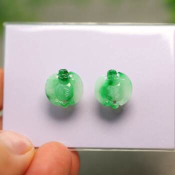Piaoyang green myanmar natural grade a jade bat