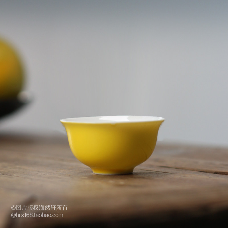 In the 90s Chaozhou Old Tea Cup Color Ceramic Cottage Cup Kunfu Cup Super Small Class Tea Cup