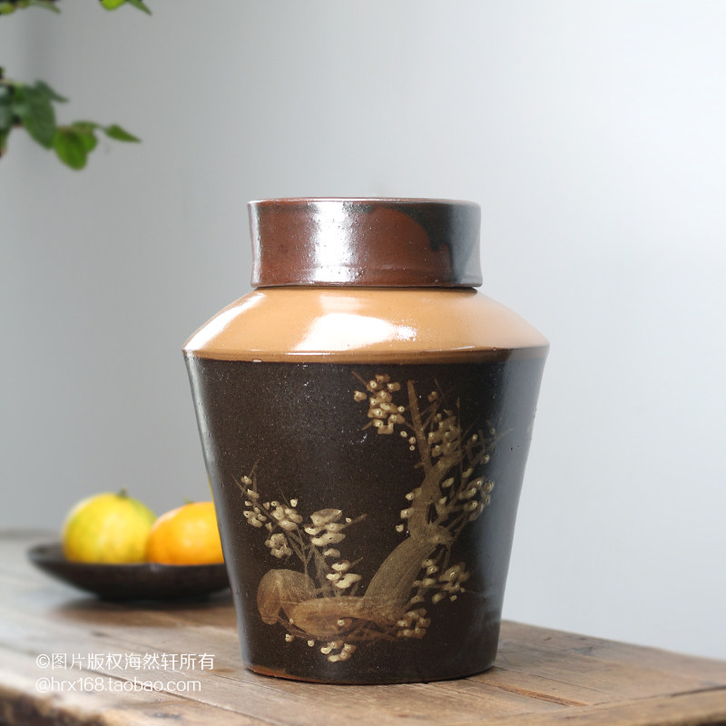 More than a decade ago stock Chaoshan specie tea leaf jars Pine tea leaf pot storage tea storage tea pot coarse ceramic storage tea pot
