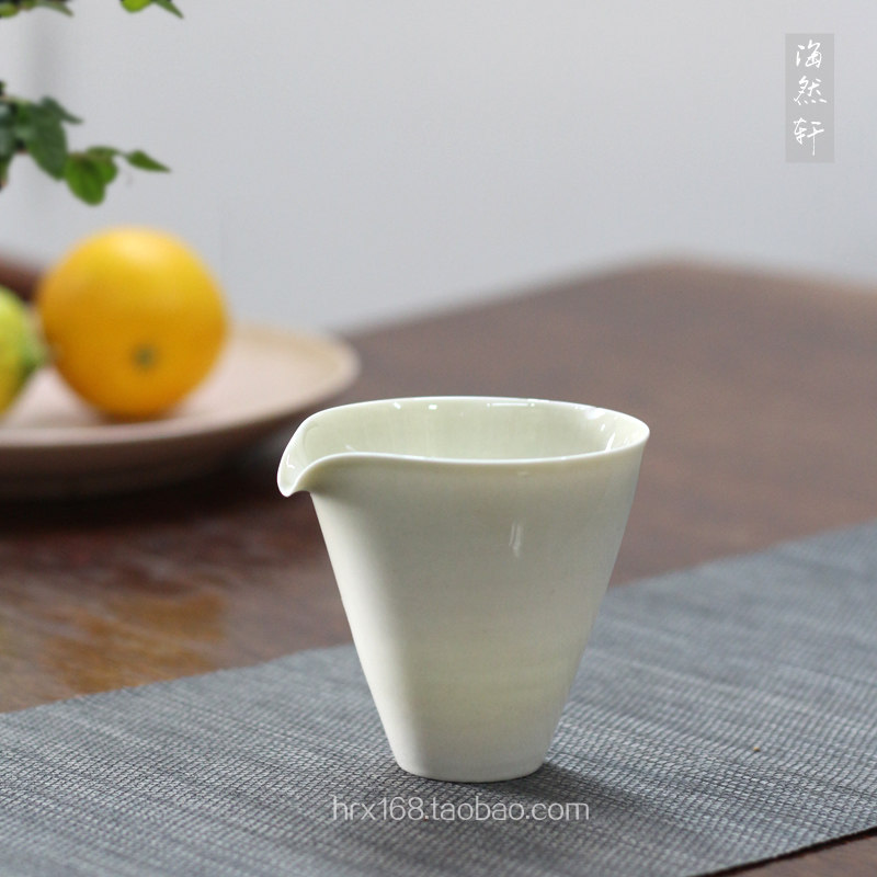 Retro Jingdezhen Ceramics Handmade Utiliti tea Kiln Changing Grass Wood Ash Fair Cup Hand Grip Tea Sea All Cup of Tea Cup