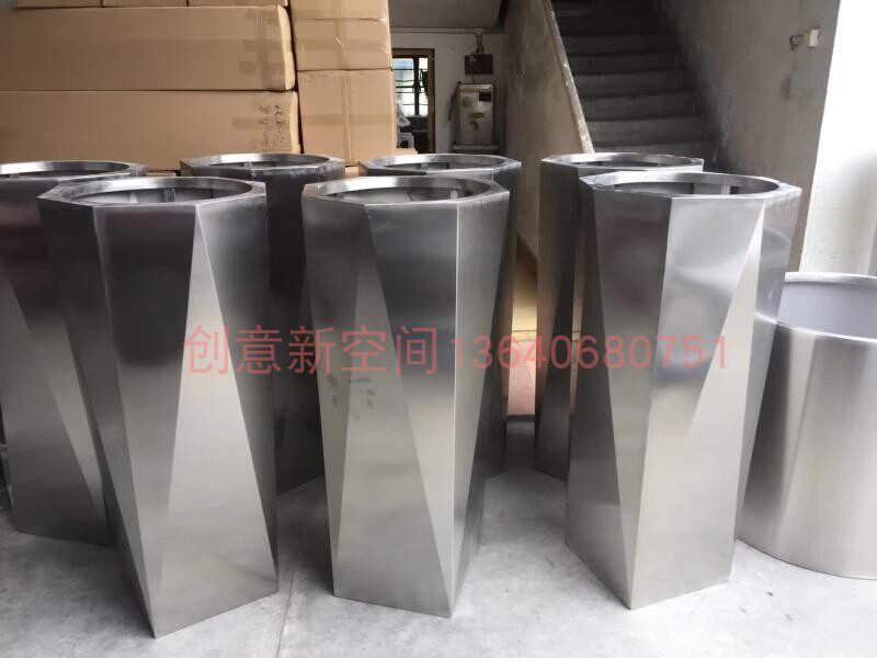 Stainless Steel Flower Case Outdoor Metal Upscale Flower Bowl Florator Sample House Display Centre Flower Altar Hotel Mall Square Flower Pots Customised