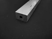 In stock 27 2*18 2*6 5-hole aluminum alloy square tube Square single-hole aluminum profile Aluminum tube aluminum rod