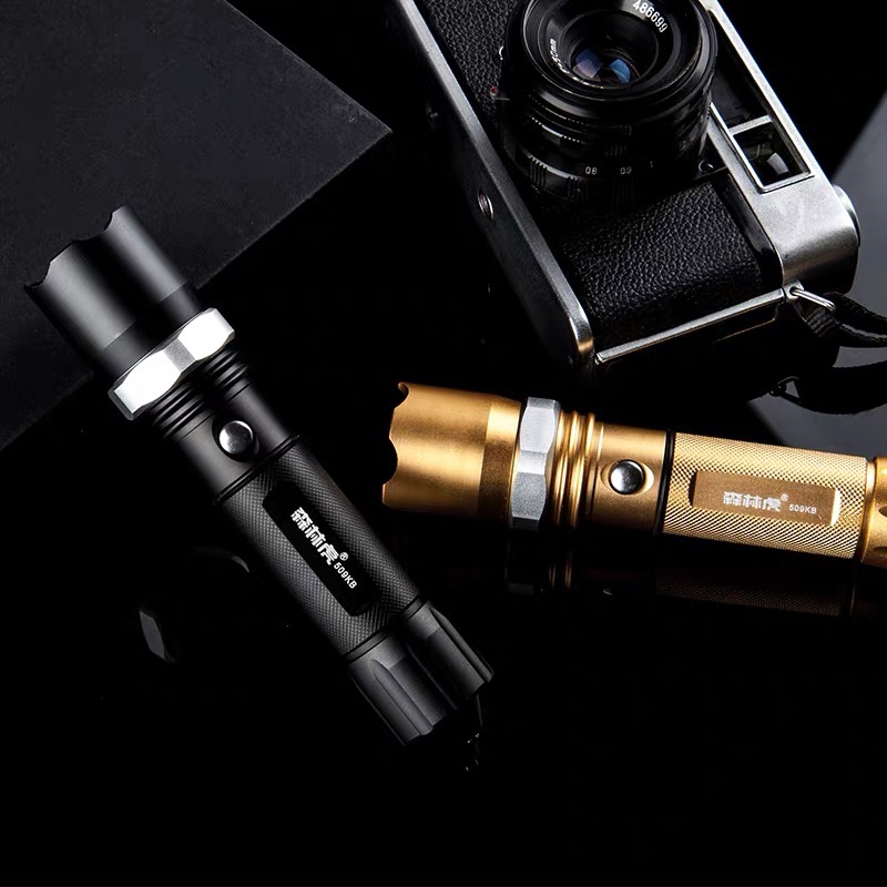 Forest Tiger AFI509KB glare flashlight with safety escape hammer charging dry battery dual use three gears