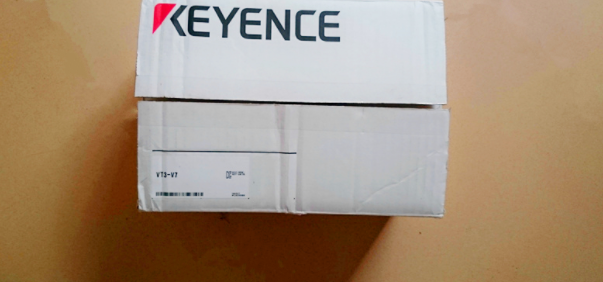 KEYENCE Keen VT3-V7 7 inch VGA TFT Color Touch Screen Front RFQ New Original Dress