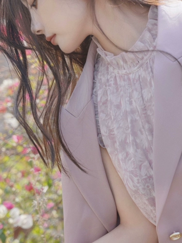 Костюм, пиджак классического кроя, в корейском стиле