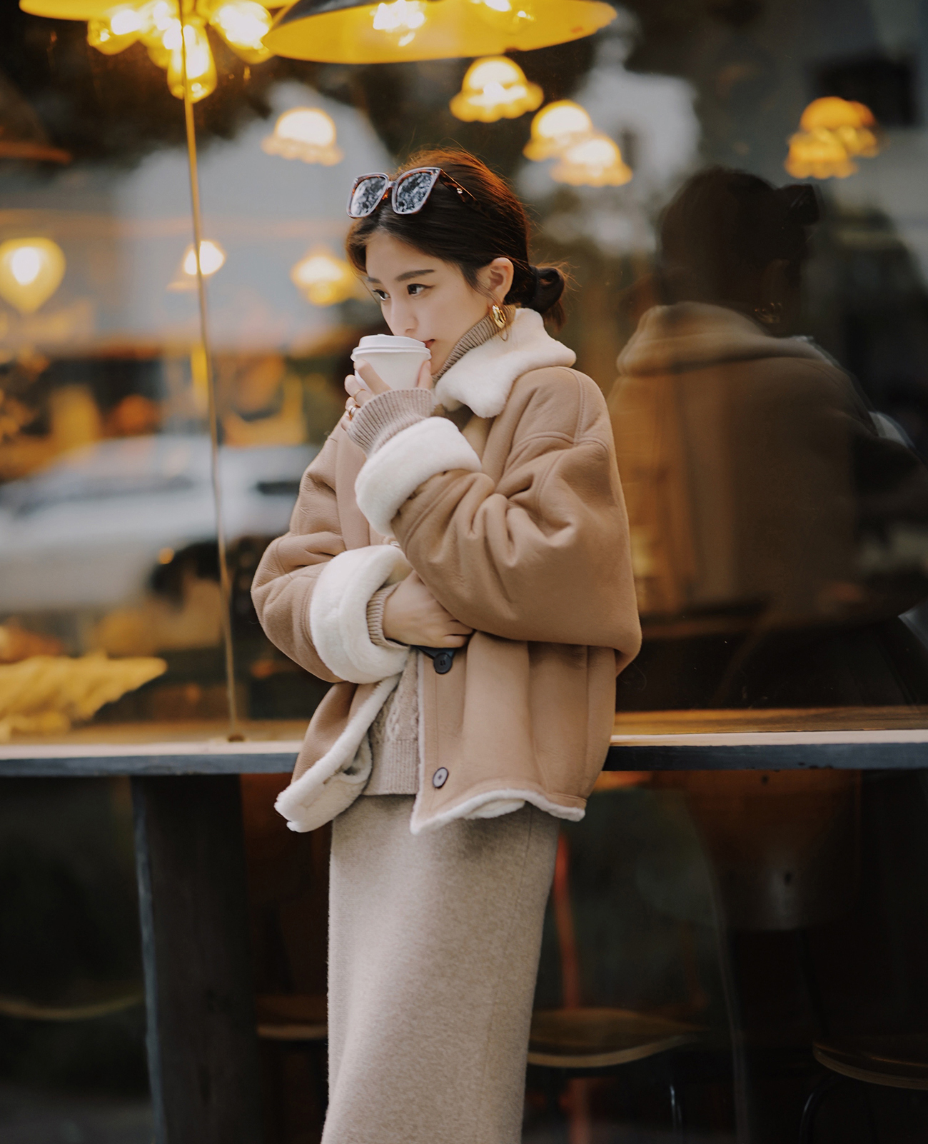 Great Joy Homemade -- Lava Milk Cafe | Retro Easy Flap Long Sleeve Short Fur Coat Fur Coat 