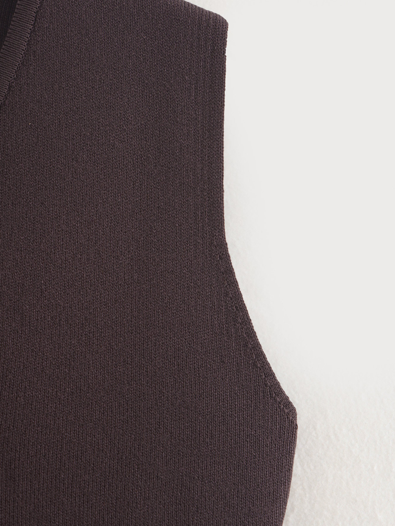 Женская жилетка kaslead 新款 女装 欧美风时尚简约金色纽扣饰针织背心式上衣