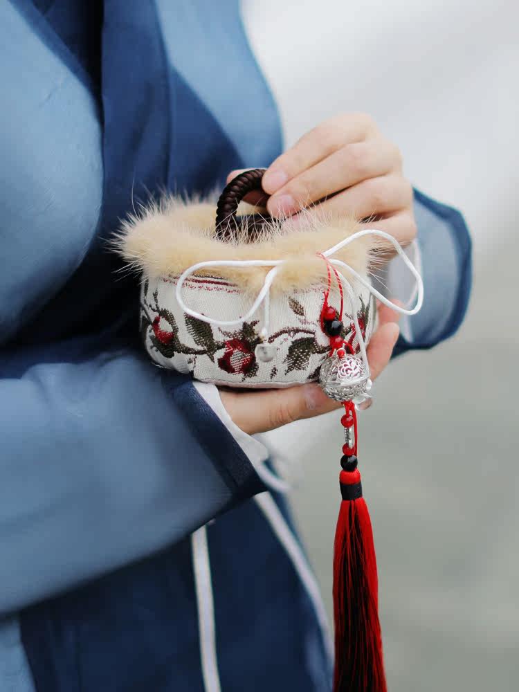 Mrs. Kam Original (Miaobi Shenghua) Tang Pozi Cloth Cover Antique National Wind Hot Water Bag Hand Warmer Treasure Cloth Bag