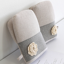 Korea imported literary INS kitchen microwave oven with minimal fabric oven baking knitted flower insulation gloves