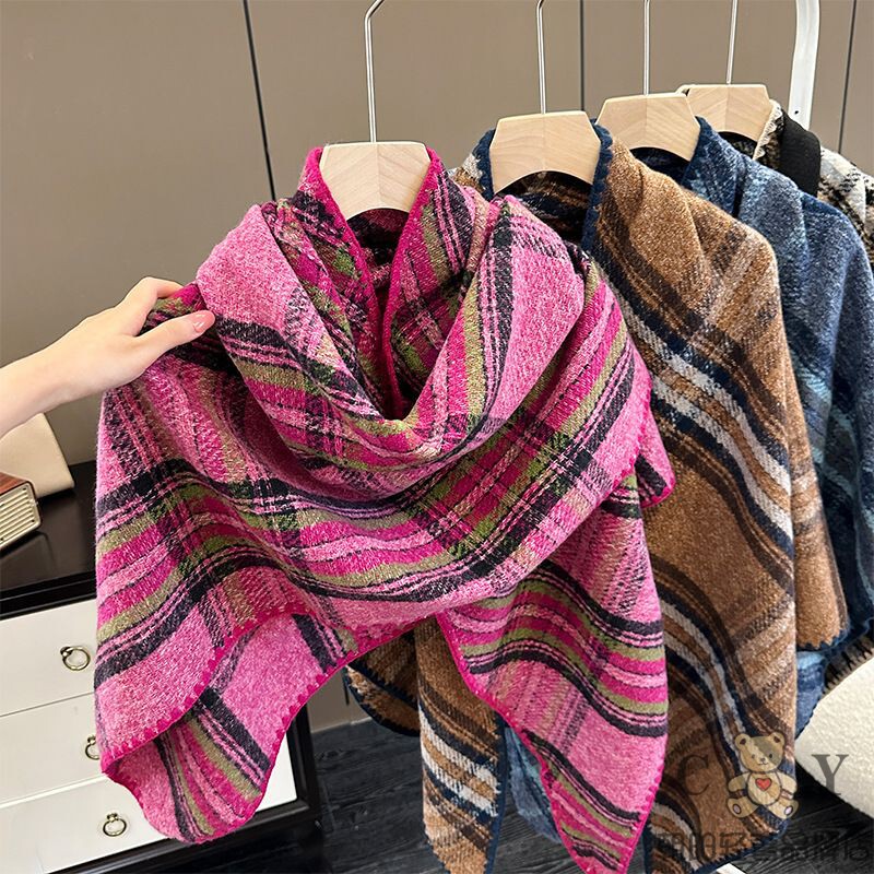 Japanese Summer Air-Conditioned Room Plaid Shawl for Women, Autumn and Winter Thickened Warm Triangle Scarf with a High-End Feel Japanese Summer Air-Conditioned Room Plaid Shawl for Women, Autumn and Winter Thickened Warm Triangle Scarf with a High-End Feel