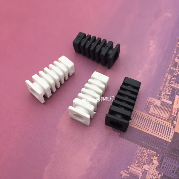 No 7 power cord protection hose Square head cable soft sheath length 27mm Snap outer diameter 9x2mm inner hole 7mm