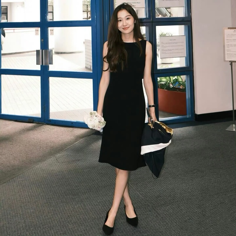 (7/24 14:00) 2026 Summer Th Daily Commute French Boat Neck Acetate Dress Black and White
