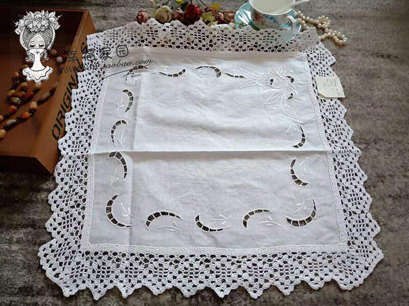 Foreign trade export inventory white cotton hemp skeleton hollow hand embroidered hook edge small tablecloth cover scarf back scarf special price