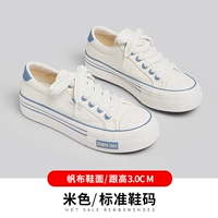 Бежево-красная и черная подошва, случайная буква K.