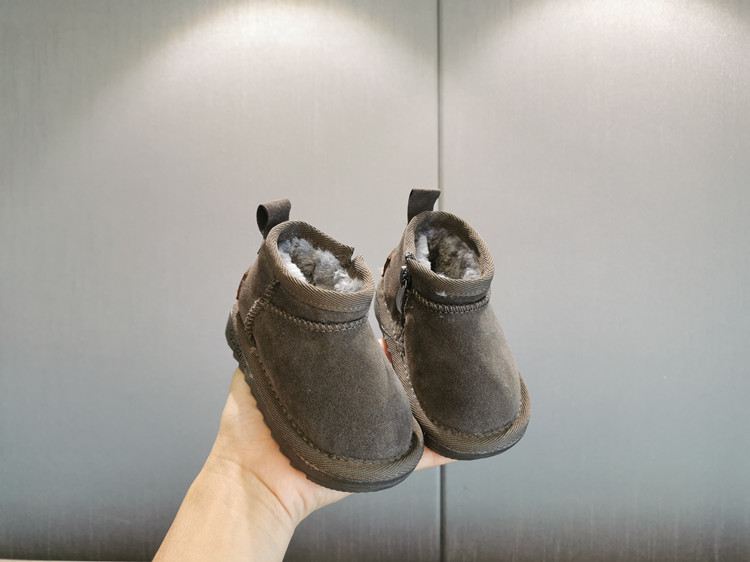 Winter Babyschuhe mit Plüsch Dicker Schnee Kleinkinder, Kurze Stiefel für Jungen und Mädchen im Alter von 0-1-2, Weiche Sohlen_voghion.com