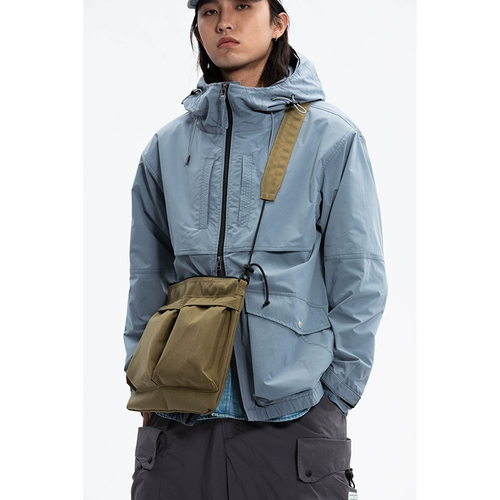 Оригинальная водонепроницаемая вместительная и большая трендовая квадратная сумка на одно плечо для отдыха