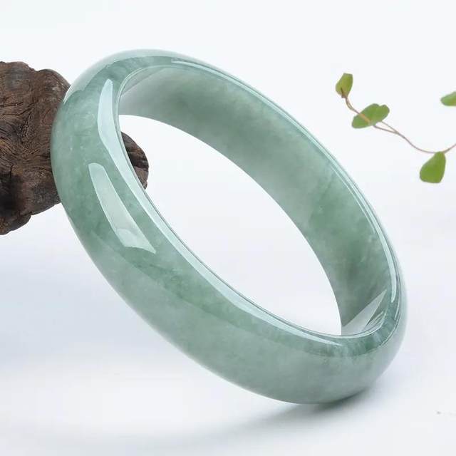 Jade Waxy Bracelet Mother's Day