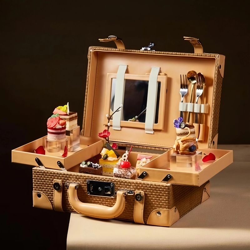 Creative French-Style Western Restaurant Dessert Plate, Star Hotel Afternoon Tea Dessert Plate, Retro Double-Opening Pastry Display Box