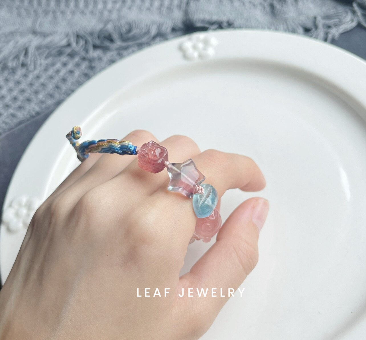 DIY аксессуары 天然川料南红 冰飘 鱼 锦鲤 有鱼·有余 独家设计 通孔 OTHER