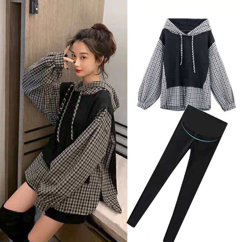 Pregnant women spring and autumn suit plaid stitching fashion Hong Kong style all-match shirt hooded top sweater leggings two-piece set